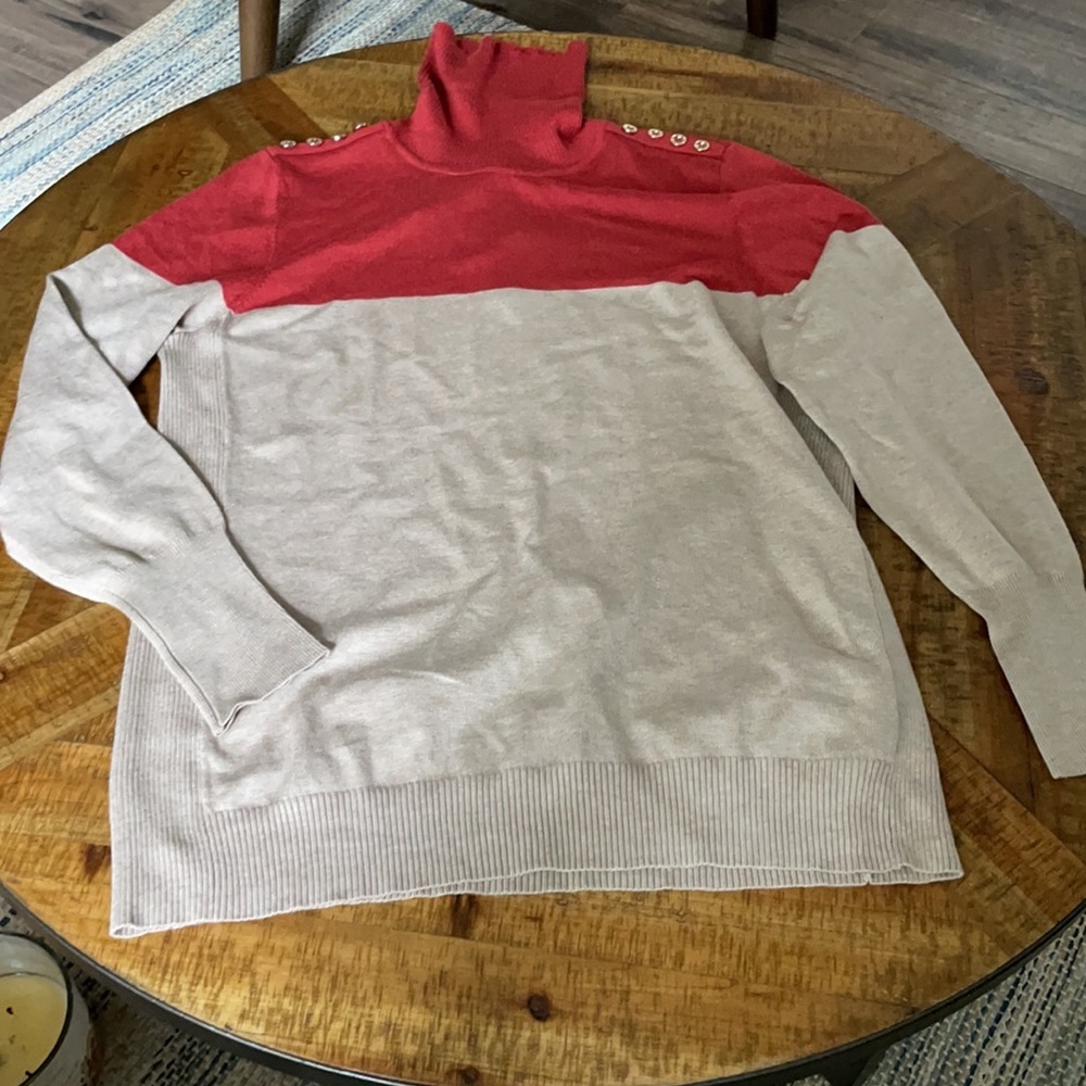 NWT Joseph two toned sweater
